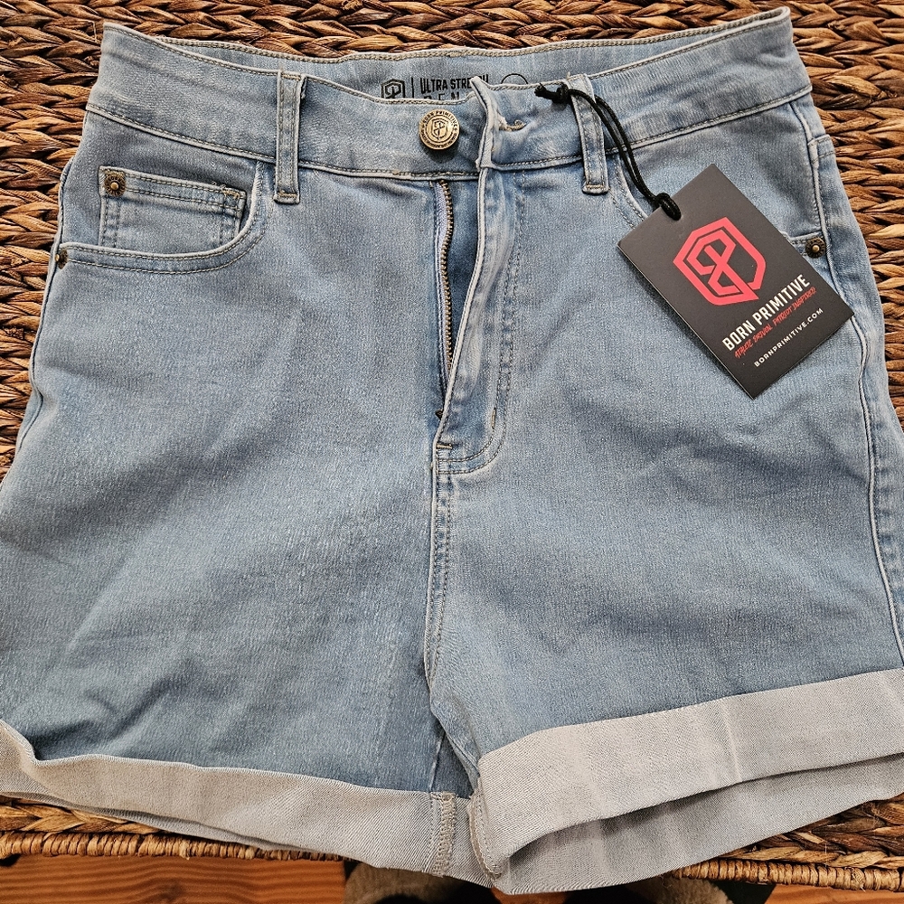 NWT Born Primitive Flex Stretchy Light Wash Mom Jean Shorts - Medium